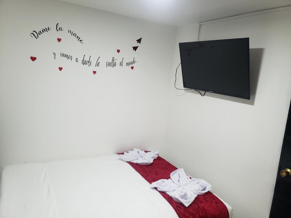 Aw Hotel American Travel โบโกตา ภายนอก รูปภาพ